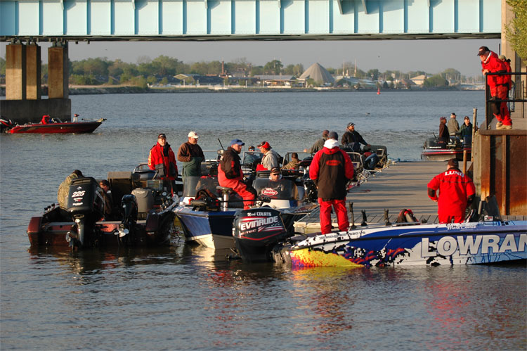 84107D56-8070-407E-86E0-3C95721299AB