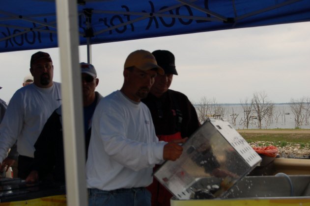 7EFD5553-F7C1-443A-BB18-E981653DE311