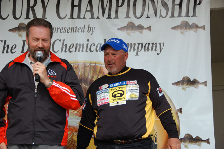 873C1D94-7B80-4FEC-B9DD-B28EF1AD2E3C