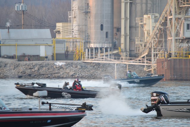 DBE6EE17-7FC4-4A84-A5C0-67B43D0D83C6