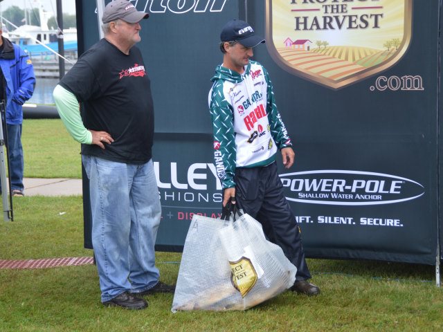 6A150600-BBA3-4F3B-BCAE-2A8919D2B3E3