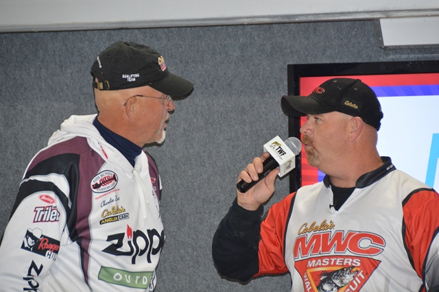 8E7FAB41-7048-4C21-9656-4DCAF1A010B3