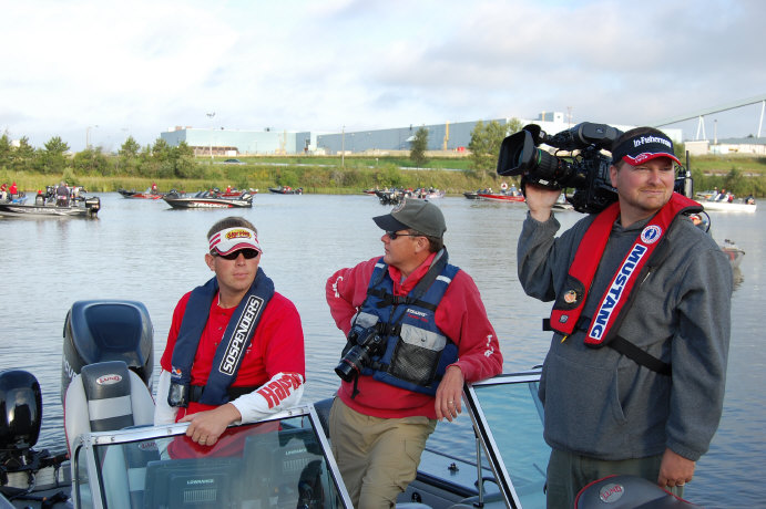 2090E29B-E193-44F1-BBF7-50C4B8C219CA