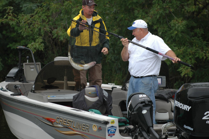 7A1F9B7E-D6D7-4904-8B32-9D4A851FBDDB