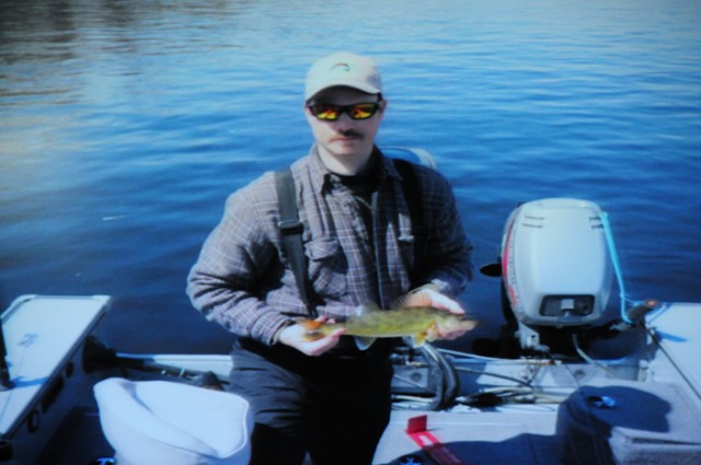 9F321543-5281-4C8F-8CAD-48BCCE13F7F1