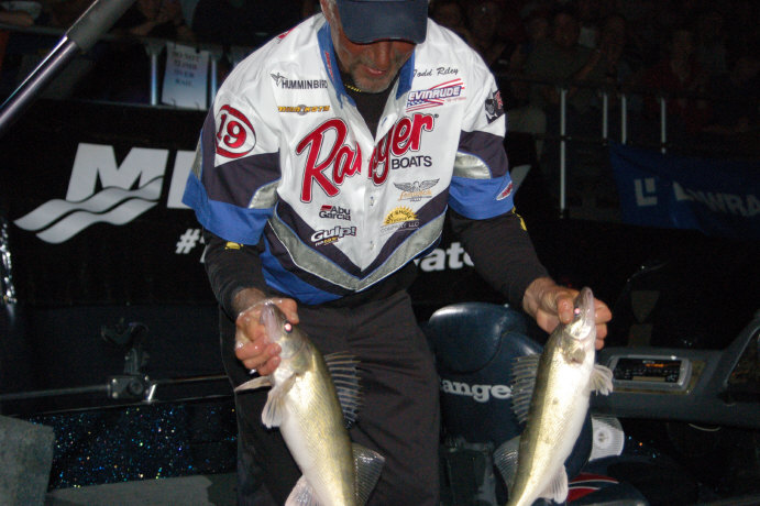 1612E6D0-FE37-4958-9744-FA9B85E6BC28