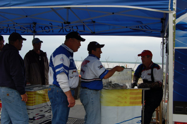 25709901-06EC-43D3-BEEC-B0C8D6EB0DA9