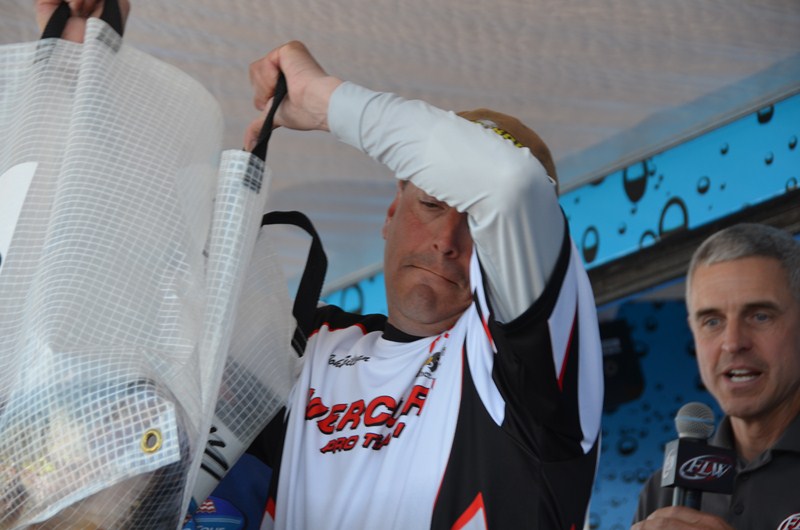 58BA9ACA-F2C7-4002-AEF9-D6298F794EAE