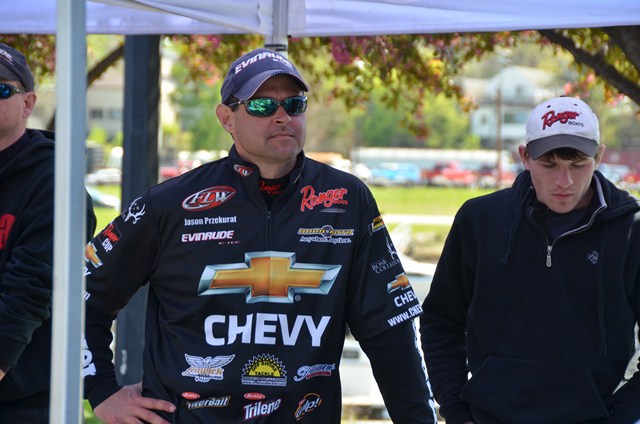 807F39AD-24B5-45A9-B1D3-EEB3E02FBA7D