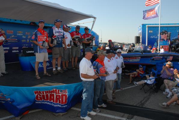 6B4044B9-1D47-447E-8131-E5D6182997FB