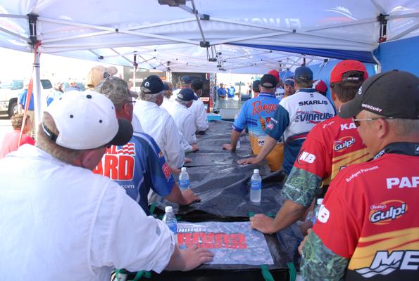 DD4F5D93-DC06-4A86-AC9E-768F403C1E8C