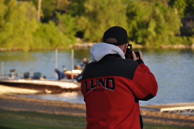 BDEC7AB4-0678-4CF5-98E5-4C70C2270095