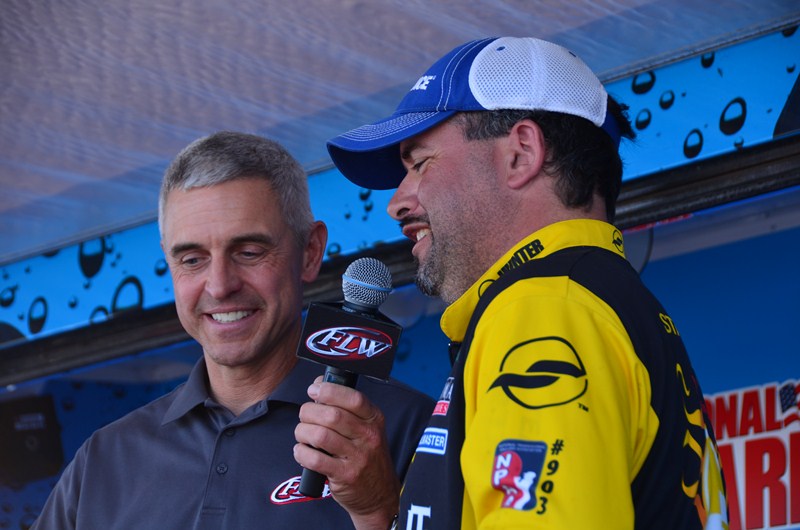 61AD064D-00DC-42FF-B6C5-20D5E54FE065