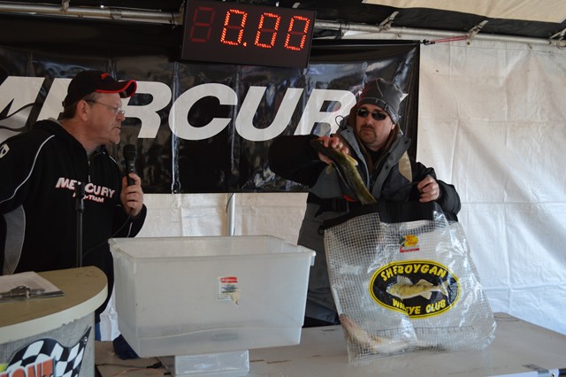 A65F01D9-FB7F-4D3C-8105-BA8B0413A6BF