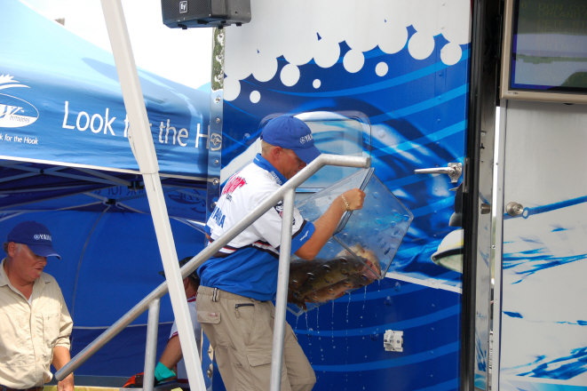 CCB8223E-2B97-4AE8-A5FB-1F1C5ECB0950