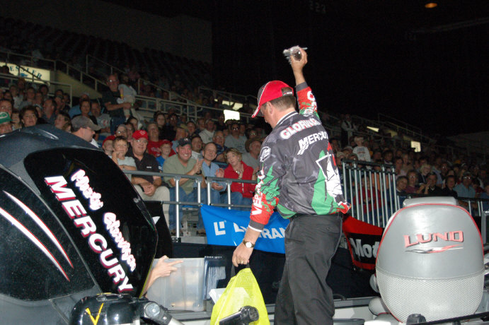 17AF142B-944D-4836-8389-5886600CDDEE