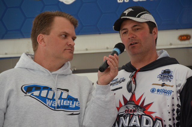 A6DBE984-434A-4535-A163-AD54FEB10302