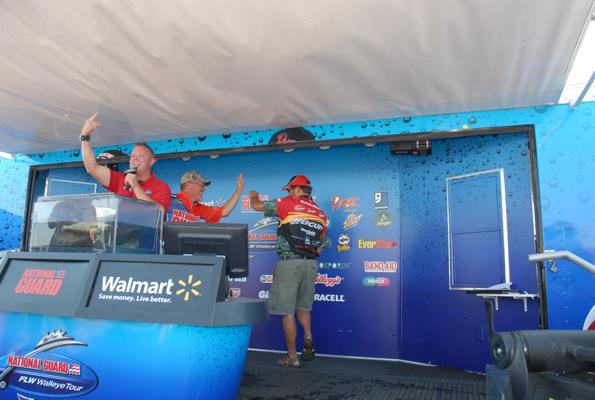 DBA66C8B-95E9-4019-A5CD-F64AE7A22DA6