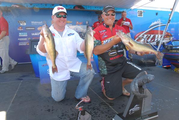 28135CE0-0927-4B86-8D2A-2426D4B47128