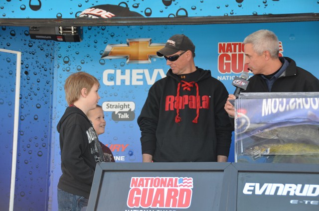 D9E24EB5-4D82-44A5-BA13-6D0A8795DBE2