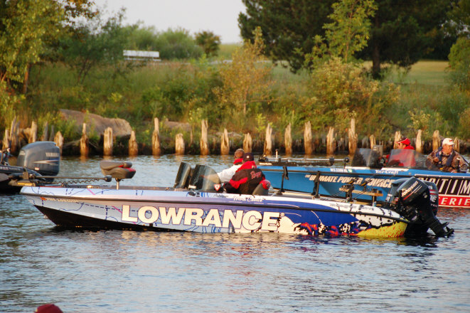 E94085E2-B8B1-4305-A1FD-3F8DC309B7E1