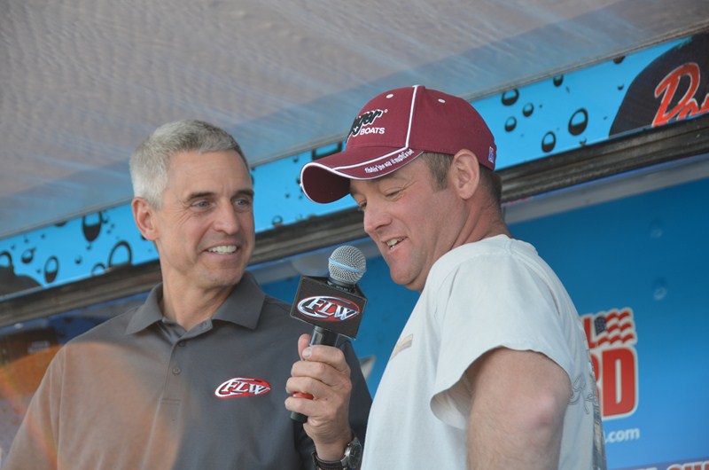 AB51212D-0C90-44FE-A304-A44B2826E1B4