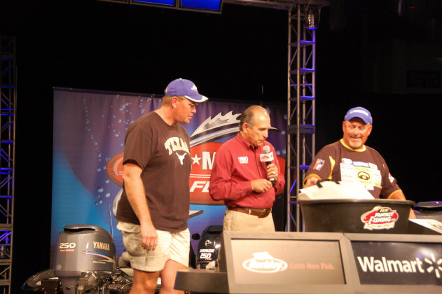 C75C201B-96DB-4487-ABE7-DEC056244FCB