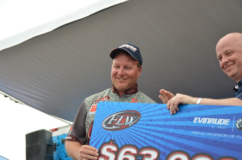 FB7731D3-757E-4648-AE2E-C4B3E4A4C5DA