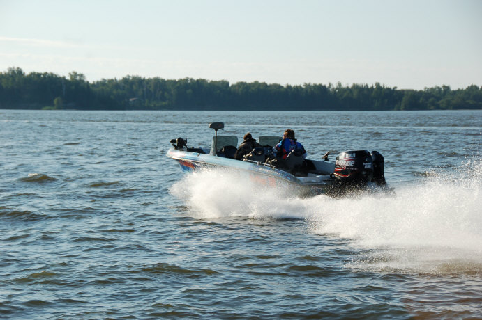 8C063356-BB3A-4F4C-95B0-63727D5FDA19