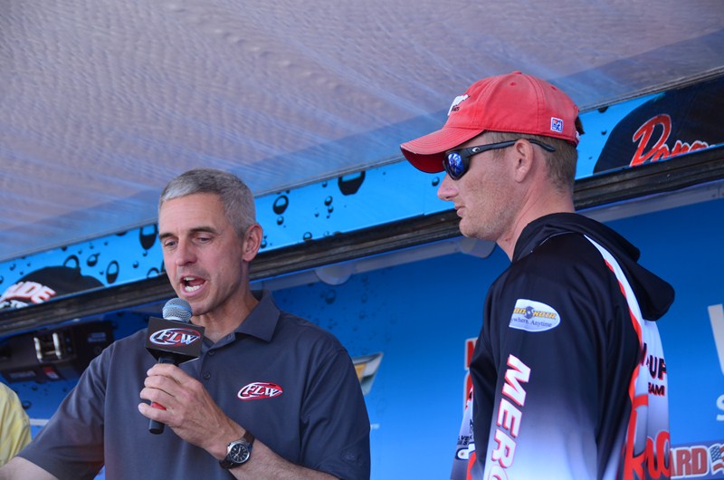 5EC3954A-7495-4DA8-A411-5268AB3A4F74