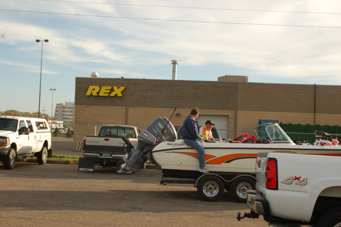 27D4E6B8-7B3C-4D3E-BD32-97C527098332