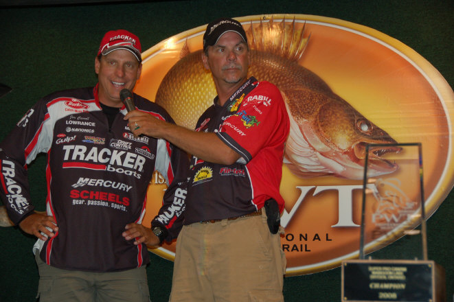 A02F8141-9935-477B-AFA5-E0E04DA53A89