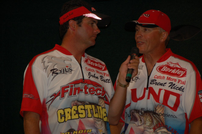 EA9EEEE2-1104-47E9-A9C7-2D1EDAAAD757