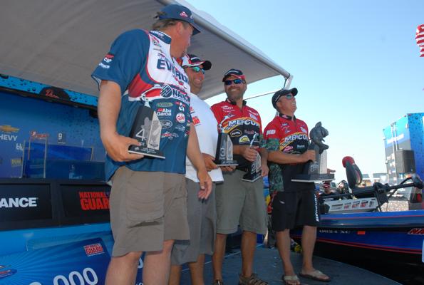 2DCD611D-3735-49B2-9F58-D40A224AA767