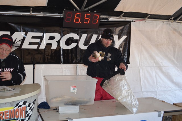 11E8E098-345F-4F2C-AD93-0EE0C6FD658E