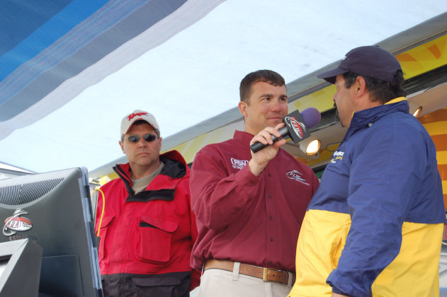 53751B3E-7294-4EBE-BC30-BDE1E40D193B