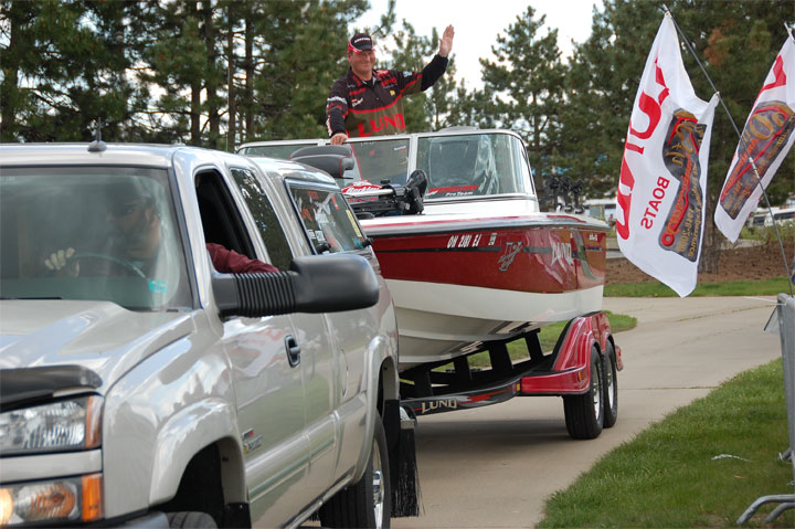 8D8587B3-7FEE-4D66-9024-E85029A31B09