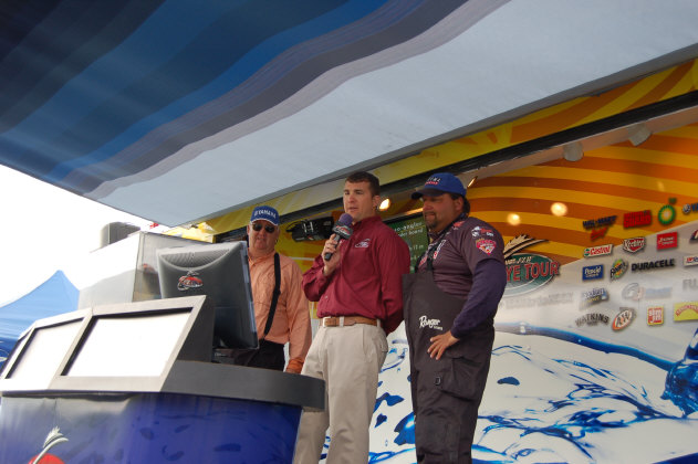 C99A8722-F68D-4BFB-80B2-61ACF5AA332F