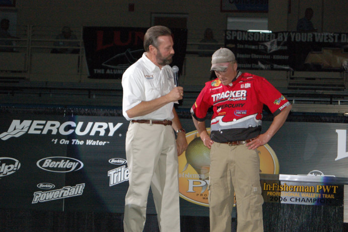 0E46EEE0-1308-4C42-A6CD-994267C278AF