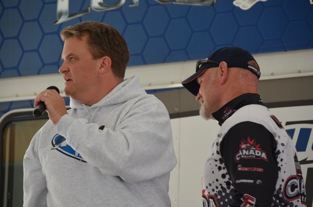 9344C265-2920-4DA5-9CAA-EA44E7C41926