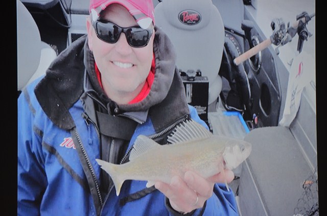 20B970C8-DE60-4DFB-AB87-30864FE67109