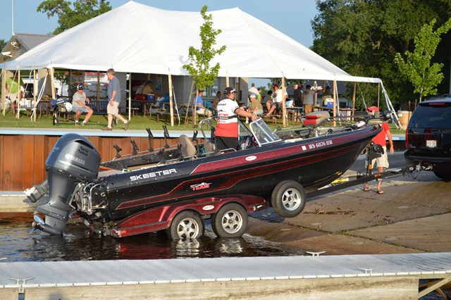 D5C32376-EE77-4500-B7FB-CF394E23B601