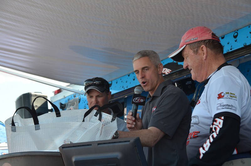 4587FE66-0C47-4239-9CBC-6B6EF53ECC1B