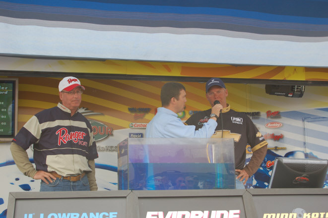 BD612E4E-99D7-432B-A8C6-22B254984AE5