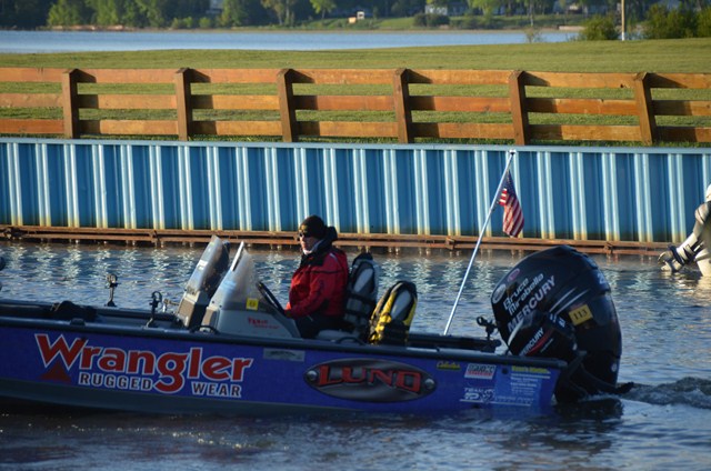 9D9EB7ED-C2DA-46D1-B5D2-7E4C5C7F9169