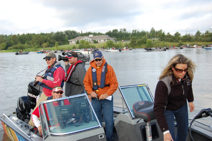 903687FF-92C2-461B-A50E-CAEAC11E2601