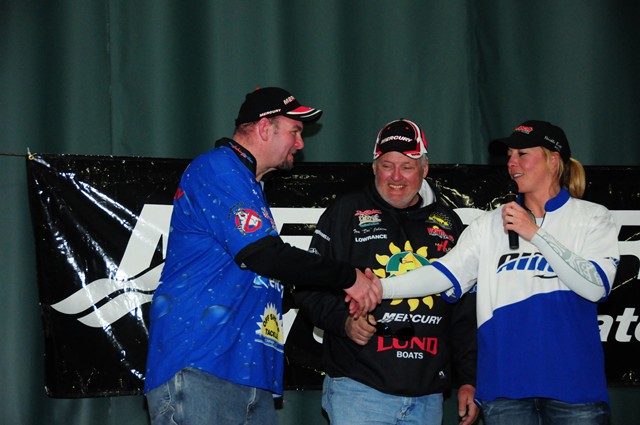 56F3D9D7-4CC3-4B55-B6D6-6F4A8FAE638E