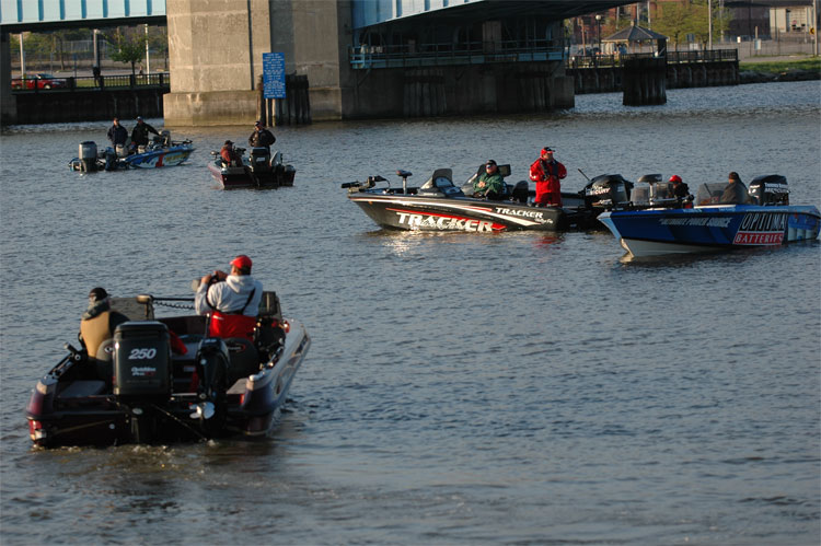 9A954383-7CEE-4E86-B2E5-0CD53331FDAA