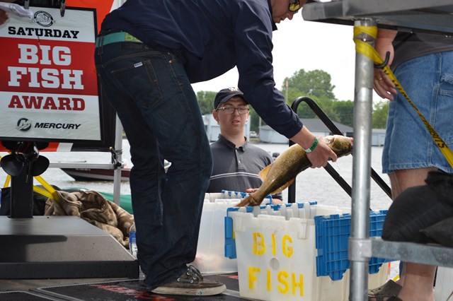 7C8F267F-6BC1-46D7-BCD0-D65250C493CE