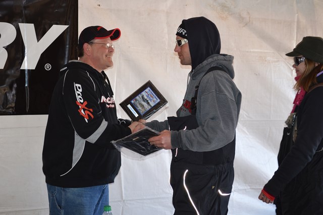 E6F43AB0-2BCF-474D-A350-FE65DF10D564